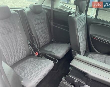 Білий Опель Zafira Tourer, об'ємом двигуна 2 л та пробігом 187 тис. км за 9450 $, фото 33 на Automoto.ua