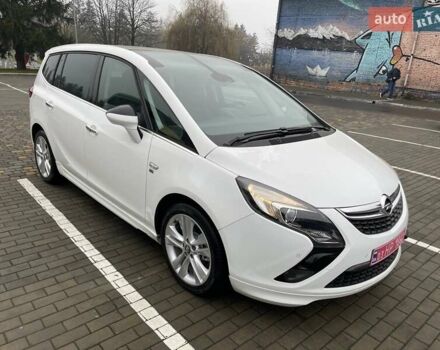Білий Опель Zafira Tourer, об'ємом двигуна 2 л та пробігом 187 тис. км за 9450 $, фото 72 на Automoto.ua