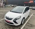 Белый Опель Zafira Tourer, объемом двигателя 2 л и пробегом 187 тыс. км за 9450 $, фото 4 на Automoto.ua