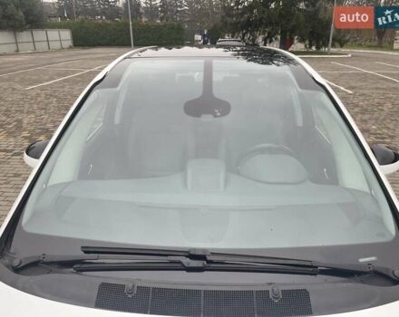 Белый Опель Zafira Tourer, объемом двигателя 2 л и пробегом 187 тыс. км за 9450 $, фото 90 на Automoto.ua