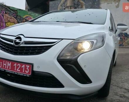 Білий Опель Zafira Tourer, об'ємом двигуна 1.4 л та пробігом 215 тис. км за 8700 $, фото 27 на Automoto.ua