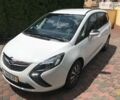 Белый Опель Zafira Tourer, объемом двигателя 2 л и пробегом 193 тыс. км за 10300 $, фото 1 на Automoto.ua