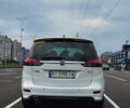 Белый Опель Zafira Tourer, объемом двигателя 1.96 л и пробегом 197 тыс. км за 11000 $, фото 3 на Automoto.ua