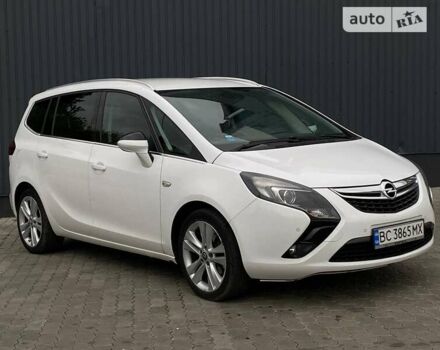 Белый Опель Zafira Tourer, объемом двигателя 1.6 л и пробегом 251 тыс. км за 10500 $, фото 7 на Automoto.ua