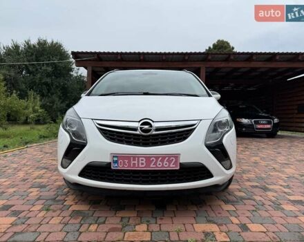 Белый Опель Zafira Tourer, объемом двигателя 2 л и пробегом 263 тыс. км за 9399 $, фото 5 на Automoto.ua
