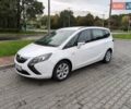 Белый Опель Zafira Tourer, объемом двигателя 2 л и пробегом 264 тыс. км за 10900 $, фото 1 на Automoto.ua