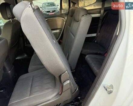 Белый Опель Zafira Tourer, объемом двигателя 2 л и пробегом 263 тыс. км за 9399 $, фото 39 на Automoto.ua