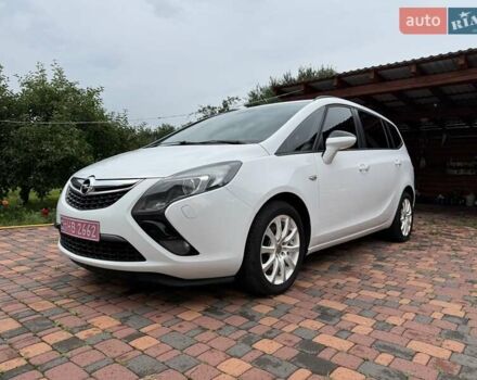 Белый Опель Zafira Tourer, объемом двигателя 2 л и пробегом 263 тыс. км за 9399 $, фото 7 на Automoto.ua