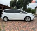 Белый Опель Zafira Tourer, объемом двигателя 2 л и пробегом 263 тыс. км за 9399 $, фото 4 на Automoto.ua