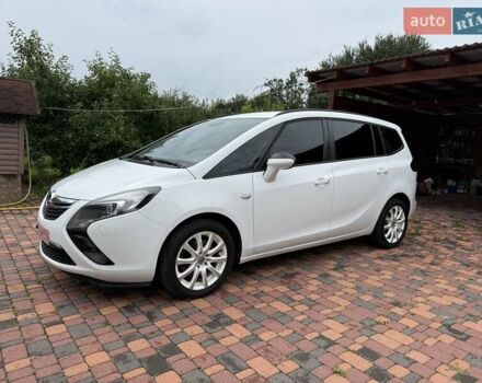 Белый Опель Zafira Tourer, объемом двигателя 2 л и пробегом 263 тыс. км за 9399 $, фото 9 на Automoto.ua