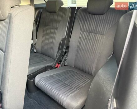 Белый Опель Zafira Tourer, объемом двигателя 2 л и пробегом 263 тыс. км за 9399 $, фото 38 на Automoto.ua