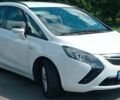 Белый Опель Zafira Tourer, объемом двигателя 2 л и пробегом 310 тыс. км за 8300 $, фото 1 на Automoto.ua