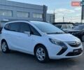Белый Опель Zafira Tourer, объемом двигателя 1.96 л и пробегом 275 тыс. км за 8190 $, фото 1 на Automoto.ua