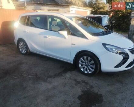 Белый Опель Zafira Tourer, объемом двигателя 1.6 л и пробегом 213 тыс. км за 10799 $, фото 9 на Automoto.ua