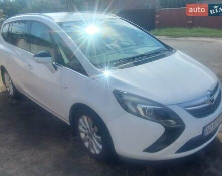 Белый Опель Zafira Tourer, объемом двигателя 1.6 л и пробегом 213 тыс. км за 10799 $, фото 36 на Automoto.ua