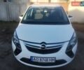 Белый Опель Zafira Tourer, объемом двигателя 1.6 л и пробегом 213 тыс. км за 10799 $, фото 3 на Automoto.ua