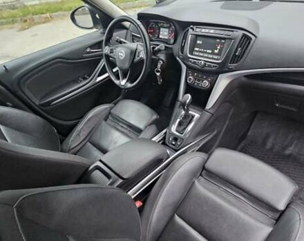 Бежевый Опель Zafira Tourer, объемом двигателя 2 л и пробегом 280 тыс. км за 12500 $, фото 37 на Automoto.ua
