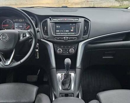 Бежевый Опель Zafira Tourer, объемом двигателя 2 л и пробегом 280 тыс. км за 12500 $, фото 15 на Automoto.ua