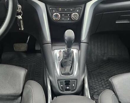 Бежевый Опель Zafira Tourer, объемом двигателя 2 л и пробегом 280 тыс. км за 12500 $, фото 19 на Automoto.ua