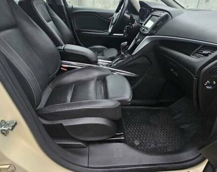 Бежевый Опель Zafira Tourer, объемом двигателя 2 л и пробегом 280 тыс. км за 12500 $, фото 34 на Automoto.ua