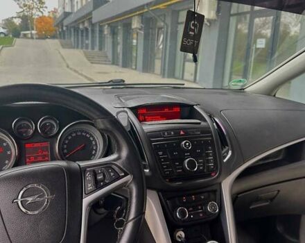Бежевый Опель Zafira Tourer, объемом двигателя 2 л и пробегом 310 тыс. км за 7400 $, фото 8 на Automoto.ua