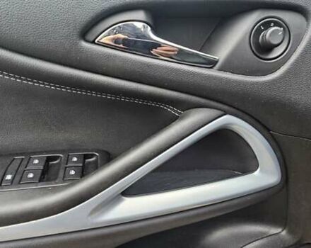 Бежевый Опель Zafira Tourer, объемом двигателя 2 л и пробегом 280 тыс. км за 12500 $, фото 9 на Automoto.ua