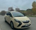 Бежевый Опель Zafira Tourer, объемом двигателя 2 л и пробегом 310 тыс. км за 7400 $, фото 1 на Automoto.ua