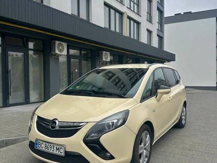 Опель Zafira Tourer 2012 у Новояворівськ на Automoto.ua Бежевий Опель Zafira Tourer, об'ємом двигуна 1.96 л та пробігом 310 тис. км за 8600 $, фото 1 на Automoto.ua