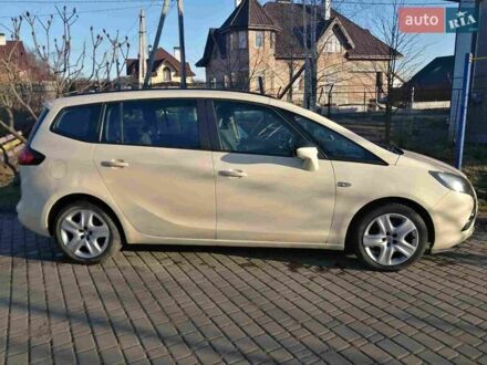 Опель Zafira Tourer 2016 в Львове на Automoto.ua Бежевый Опель Zafira Tourer, объемом двигателя 1.6 л и пробегом 284 тыс. км за 11500 $, фото 1 на Automoto.ua