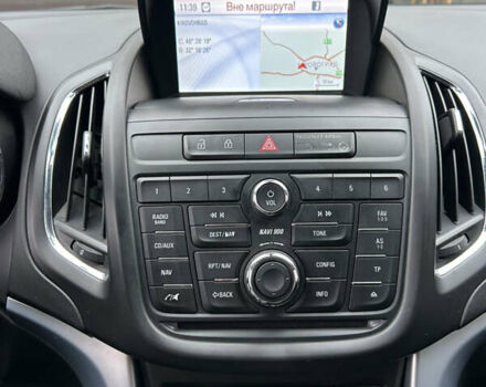 Черный Опель Zafira Tourer, объемом двигателя 2 л и пробегом 235 тыс. км за 9700 $, фото 13 на Automoto.ua