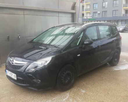 Чорний Опель Zafira Tourer, об'ємом двигуна 1.36 л та пробігом 198 тис. км за 9000 $, фото 27 на Automoto.ua