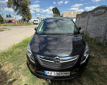 Чорний Опель Zafira Tourer, об'ємом двигуна 1.6 л та пробігом 213 тис. км за 9500 $, фото 2 на Automoto.ua