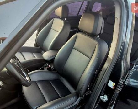 Черный Опель Zafira Tourer, объемом двигателя 2 л и пробегом 275 тыс. км за 9500 $, фото 17 на Automoto.ua