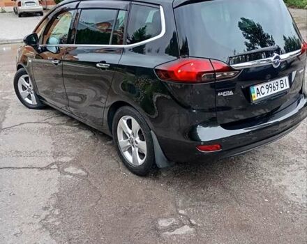 Чорний Опель Zafira Tourer, об'ємом двигуна 1.96 л та пробігом 225 тис. км за 8890 $, фото 5 на Automoto.ua