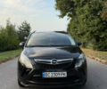 Черный Опель Zafira Tourer, объемом двигателя 1.96 л и пробегом 273 тыс. км за 9450 $, фото 1 на Automoto.ua