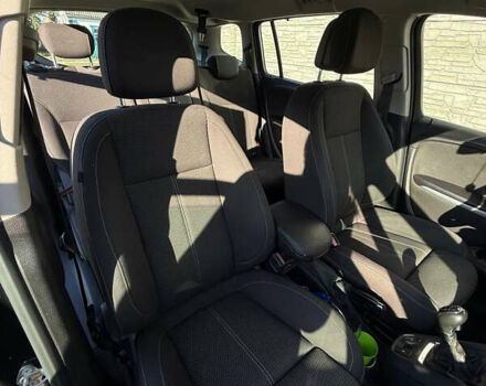 Чорний Опель Zafira Tourer, об'ємом двигуна 1.6 л та пробігом 213 тис. км за 9500 $, фото 20 на Automoto.ua