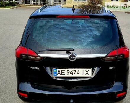 Чорний Опель Zafira Tourer, об'ємом двигуна 2 л та пробігом 253 тис. км за 9000 $, фото 23 на Automoto.ua