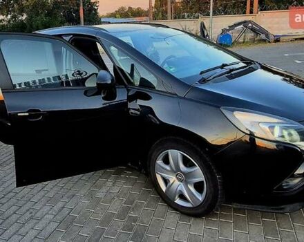 Черный Опель Zafira Tourer, объемом двигателя 2 л и пробегом 275 тыс. км за 9500 $, фото 12 на Automoto.ua