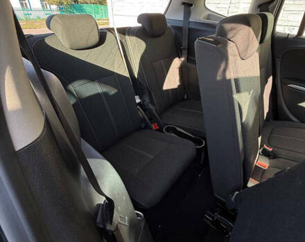 Чорний Опель Zafira Tourer, об'ємом двигуна 1.6 л та пробігом 213 тис. км за 9500 $, фото 24 на Automoto.ua