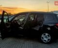 Черный Опель Zafira Tourer, объемом двигателя 2 л и пробегом 275 тыс. км за 9500 $, фото 8 на Automoto.ua