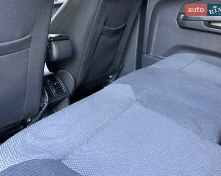 Опель Zafira Tourer 2013 у Рівному на Automoto.ua Чорний Опель Zafira Tourer, об'ємом двигуна 1.69 л та пробігом 262 тис. км за 5999 $, фото 34 на Automoto.ua