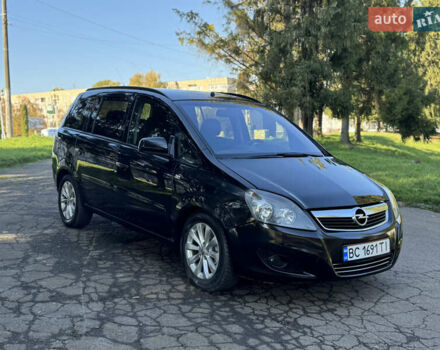 Опель Zafira Tourer 2013 у Рівному на Automoto.ua Чорний Опель Zafira Tourer, об'ємом двигуна 1.69 л та пробігом 262 тис. км за 5999 $, фото 4 на Automoto.ua