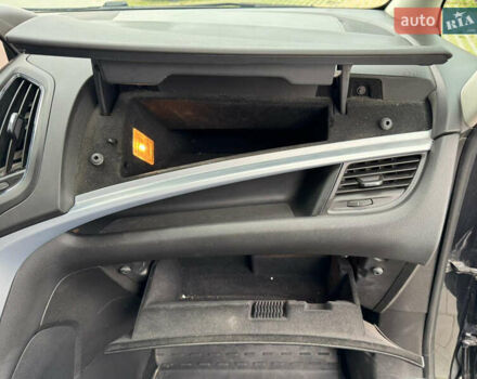 Чорний Опель Zafira Tourer, об'ємом двигуна 1.6 л та пробігом 125 тис. км за 10399 $, фото 26 на Automoto.ua