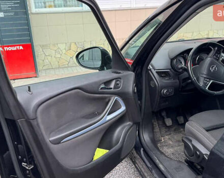 Чорний Опель Zafira Tourer, об'ємом двигуна 1.6 л та пробігом 125 тис. км за 10399 $, фото 12 на Automoto.ua