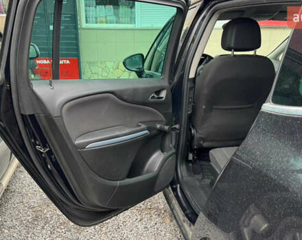 Чорний Опель Zafira Tourer, об'ємом двигуна 1.6 л та пробігом 125 тис. км за 10399 $, фото 9 на Automoto.ua