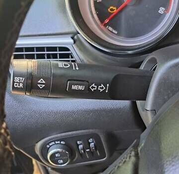 Черный Опель Zafira Tourer, объемом двигателя 1.96 л и пробегом 260 тыс. км за 10700 $, фото 2 на Automoto.ua