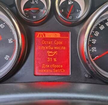 Черный Опель Zafira Tourer, объемом двигателя 1.96 л и пробегом 260 тыс. км за 10700 $, фото 21 на Automoto.ua