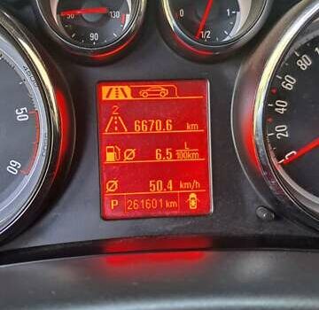 Черный Опель Zafira Tourer, объемом двигателя 1.96 л и пробегом 260 тыс. км за 10700 $, фото 18 на Automoto.ua