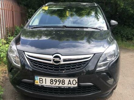 Опель Zafira Tourer 2013 у Полтаві на Automoto.ua Чорний Опель Zafira Tourer, об'ємом двигуна 2 л та пробігом 200 тис. км за 11700 $, фото 1 на Automoto.ua