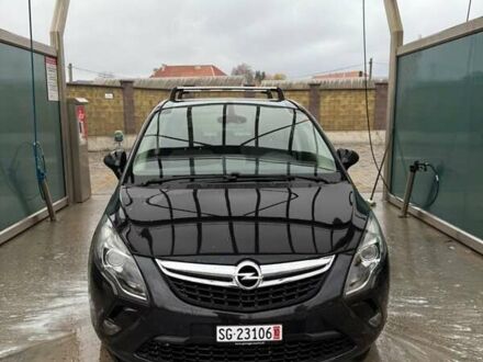 Чорний Опель Zafira Tourer, об'ємом двигуна 1.6 л та пробігом 192 тис. км за 12900 $, фото 1 на Automoto.ua